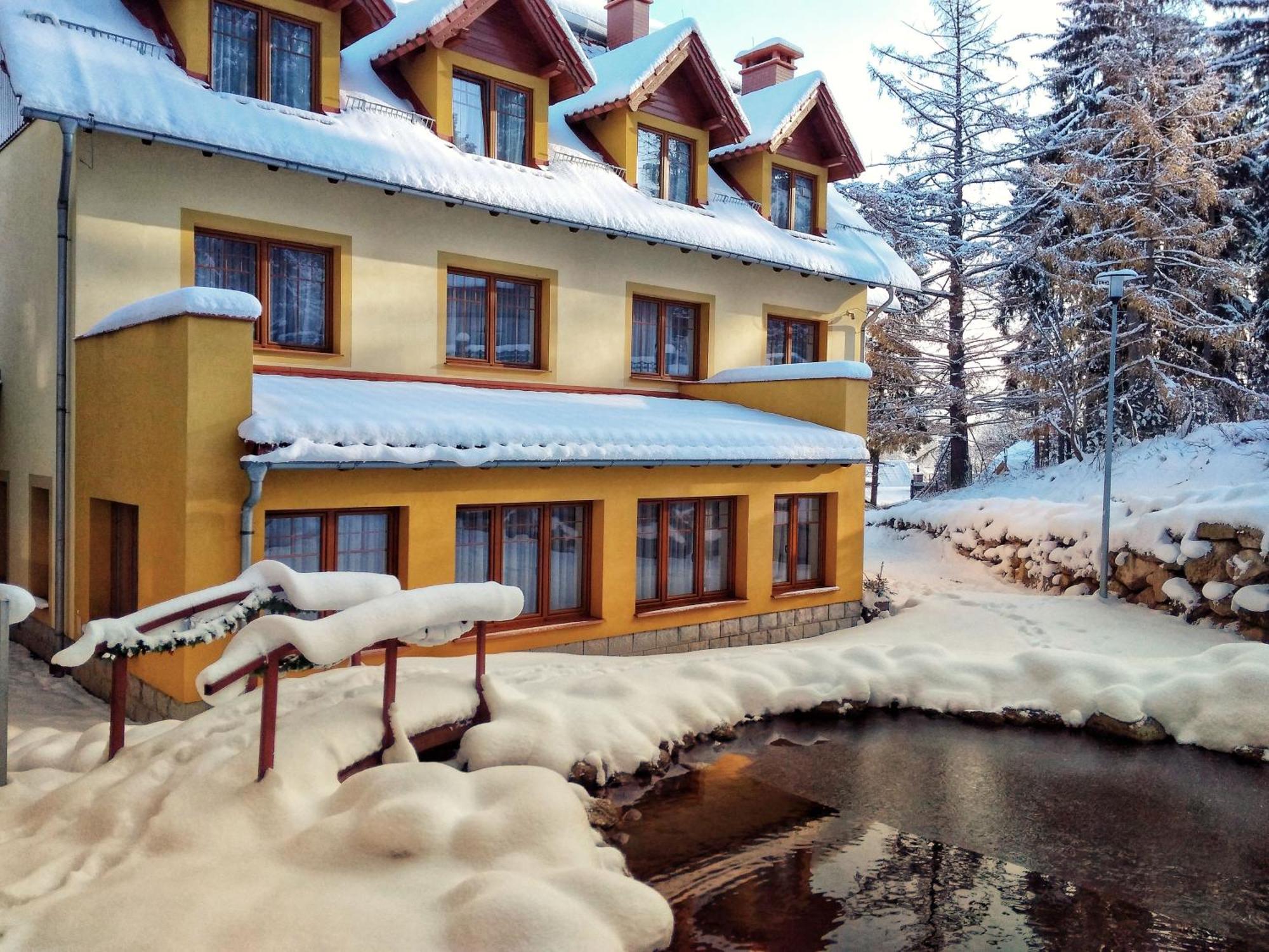 Hotel Dobry Klimat Шклярска-Поремба Экстерьер фото